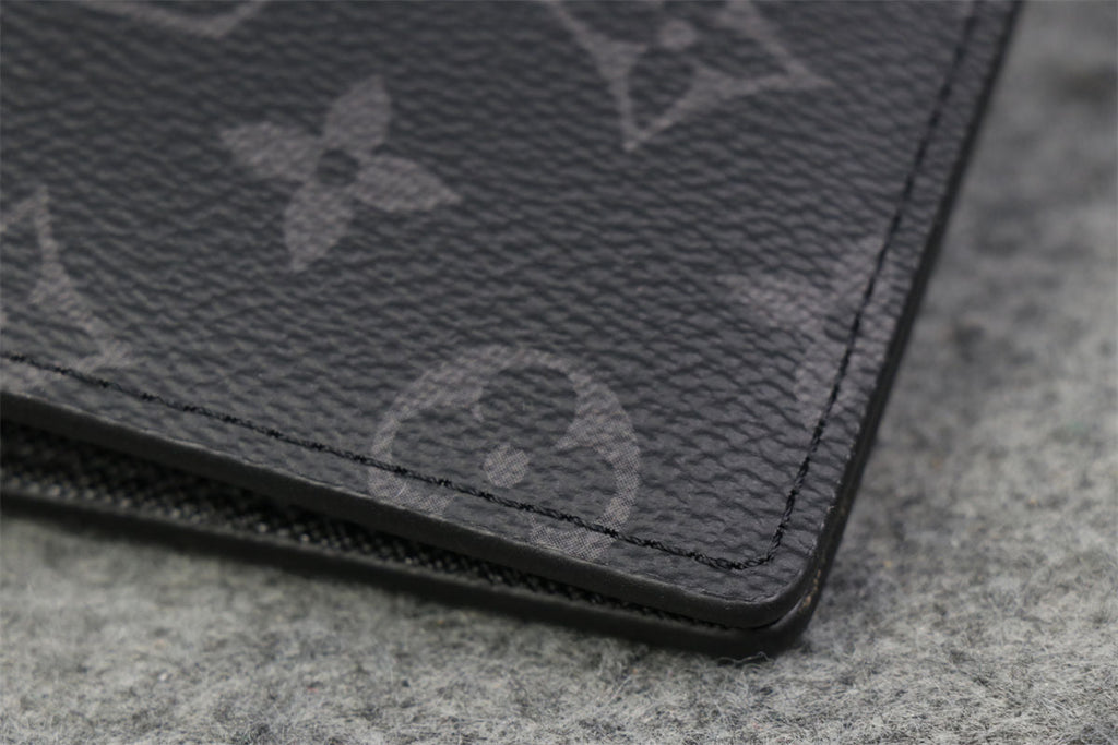 LV SLENDER WALLET 'ECLIPSE'