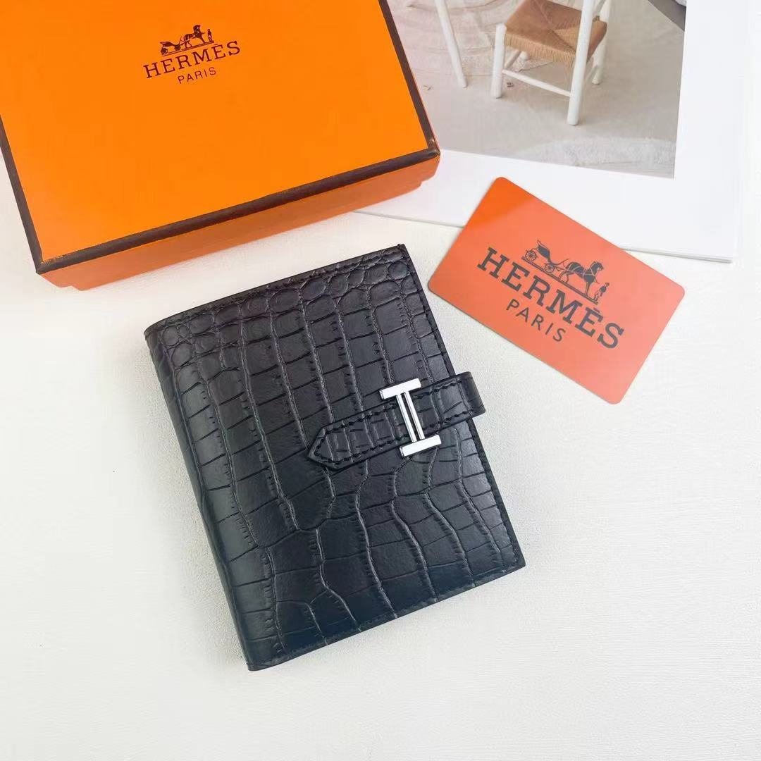 H Bearn Compact Wallet 'Black Alligator'