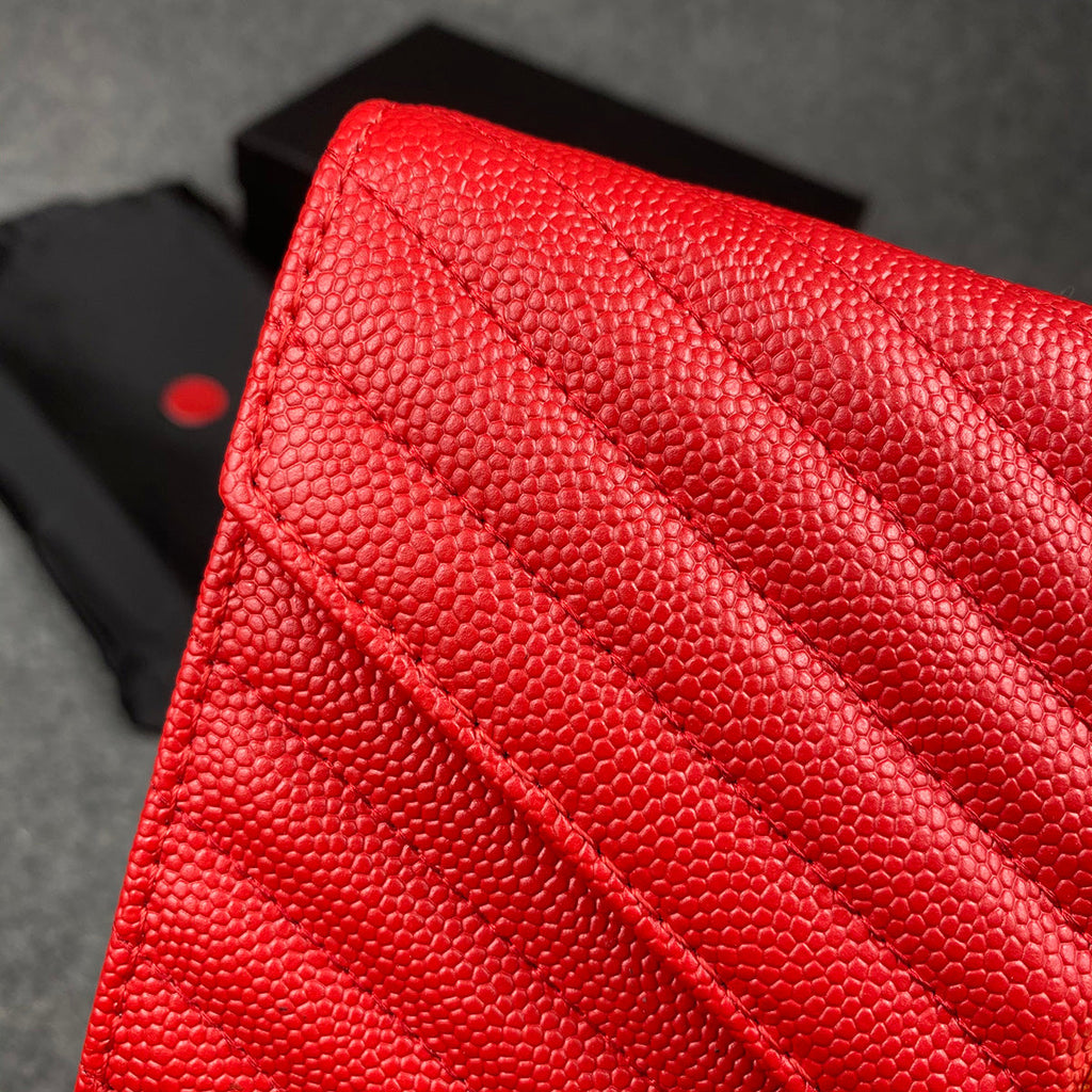 YSL Chain Wallet Matelasse Grain de Poudre Gold-tone 'Eros Red'