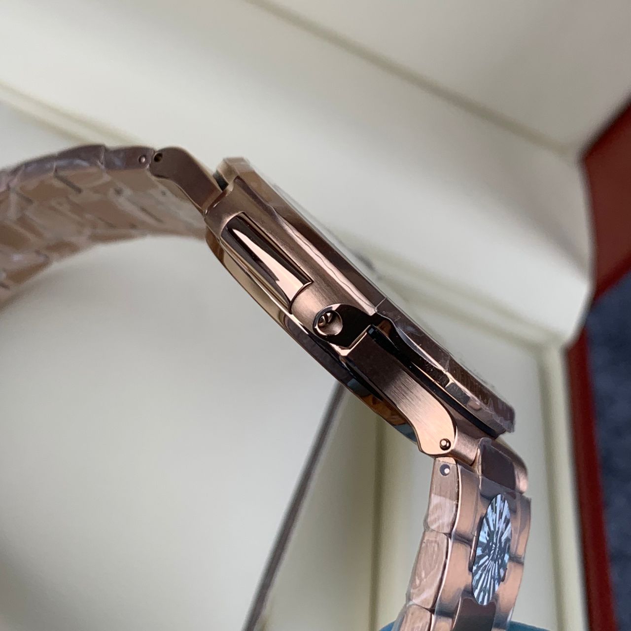 Rose Gold 40MM Watch