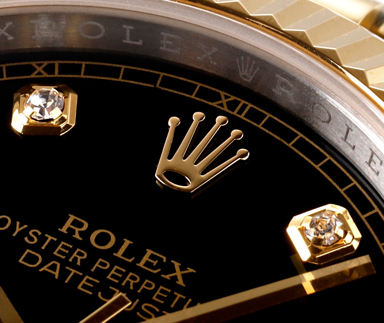 Black & Gold 41MM Watch