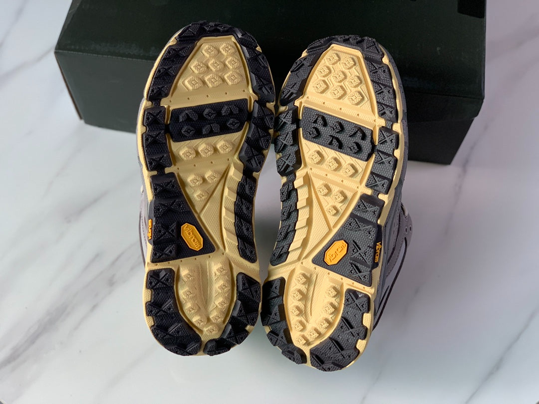 HOKA Ultra Low Gore-Tex Gray Brown | Light Gray