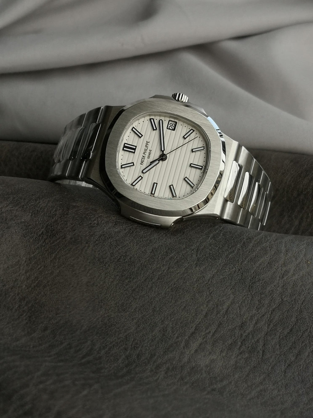 Steel White 40mm Watch