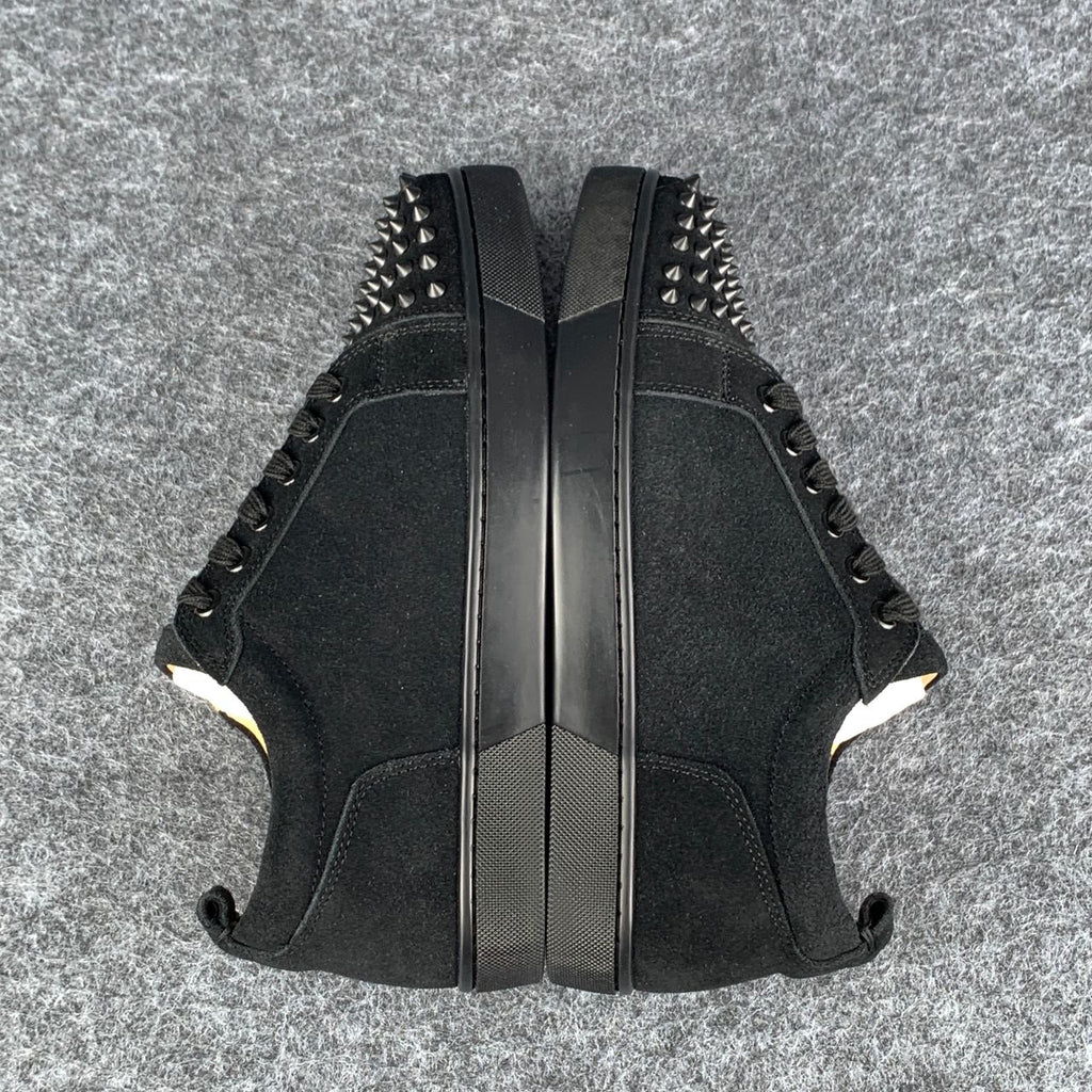 Christian Louboutin Louis Junior Spikes 'Black