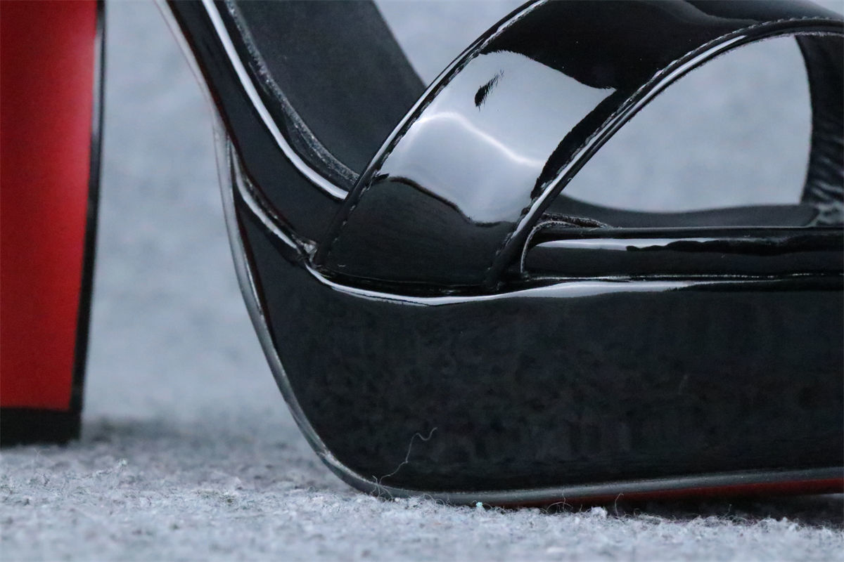 CL Movida Sabina Platform Sandals 'Black'