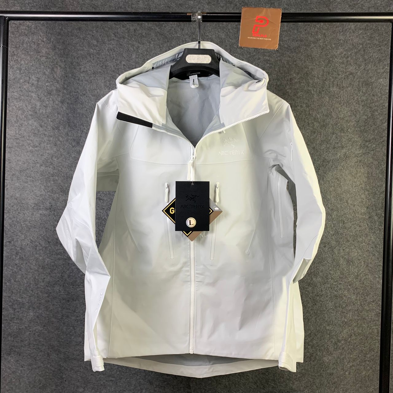 Arc'teryx Alpha SV Jacket 'White'