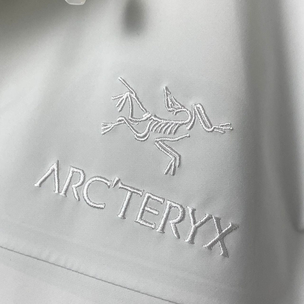 Arc'teryx Alpha SV Jacket 'White'