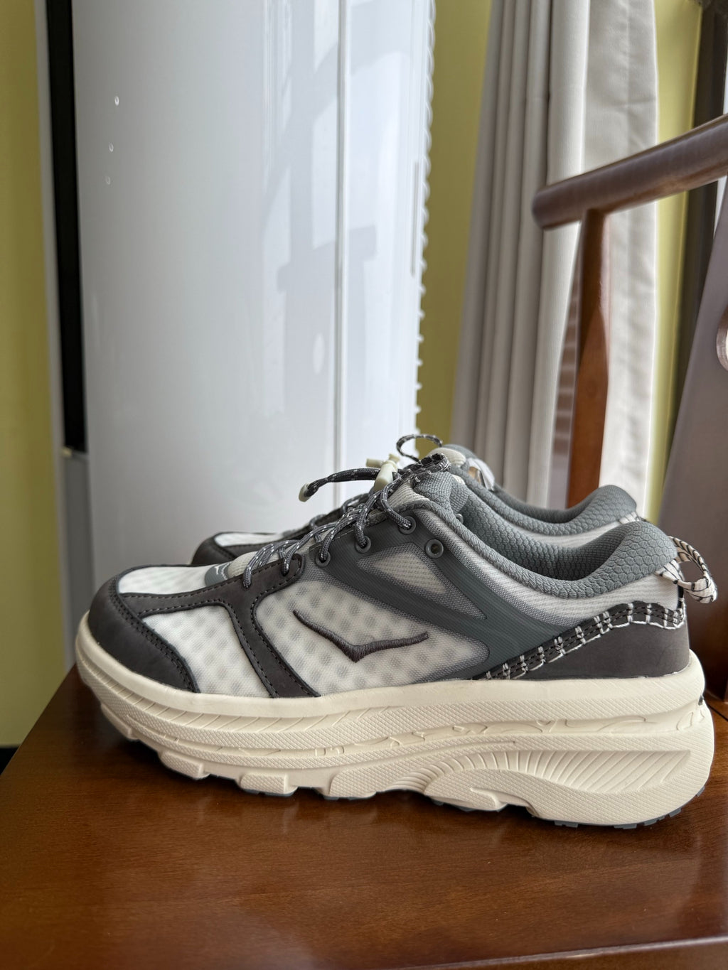 HOKA Bondi B3LS -Have Sneaker