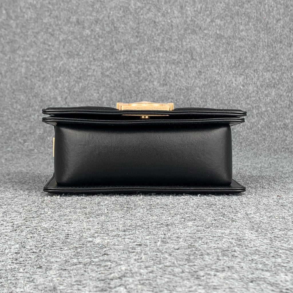 CC Boy Flap Diamond Quilted Small Bag Gold-Tone Black (2018)