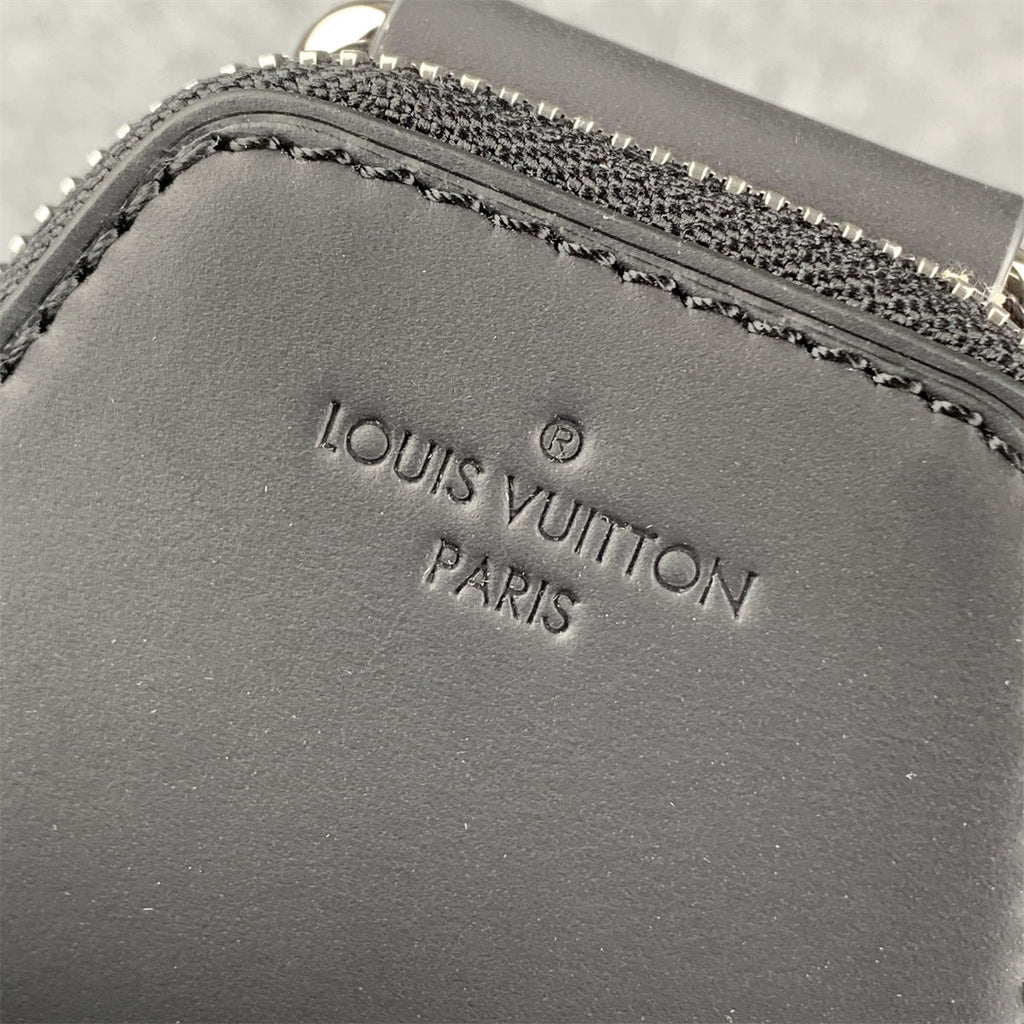 LV Avenue Sling Bag Monogram