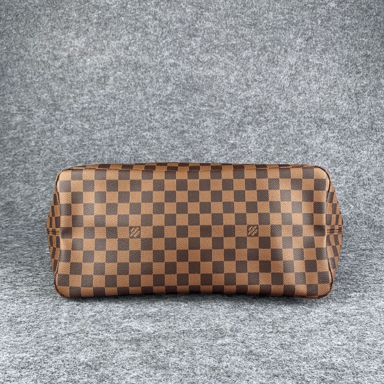 LV Neverfull GM (32x32x19 CM)