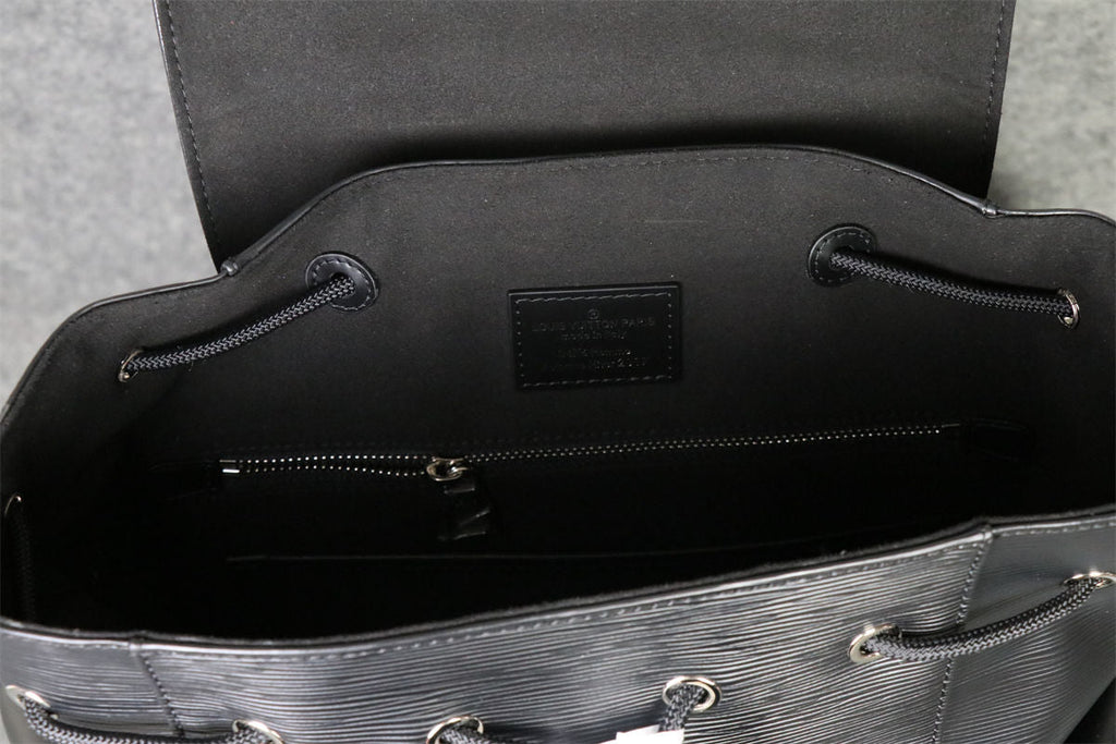 LV CHRISTOPHER BACKPACK EPI PM BLACK