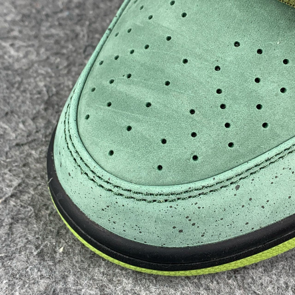 Concepts x Dunk Low SB 'Green Lobster'