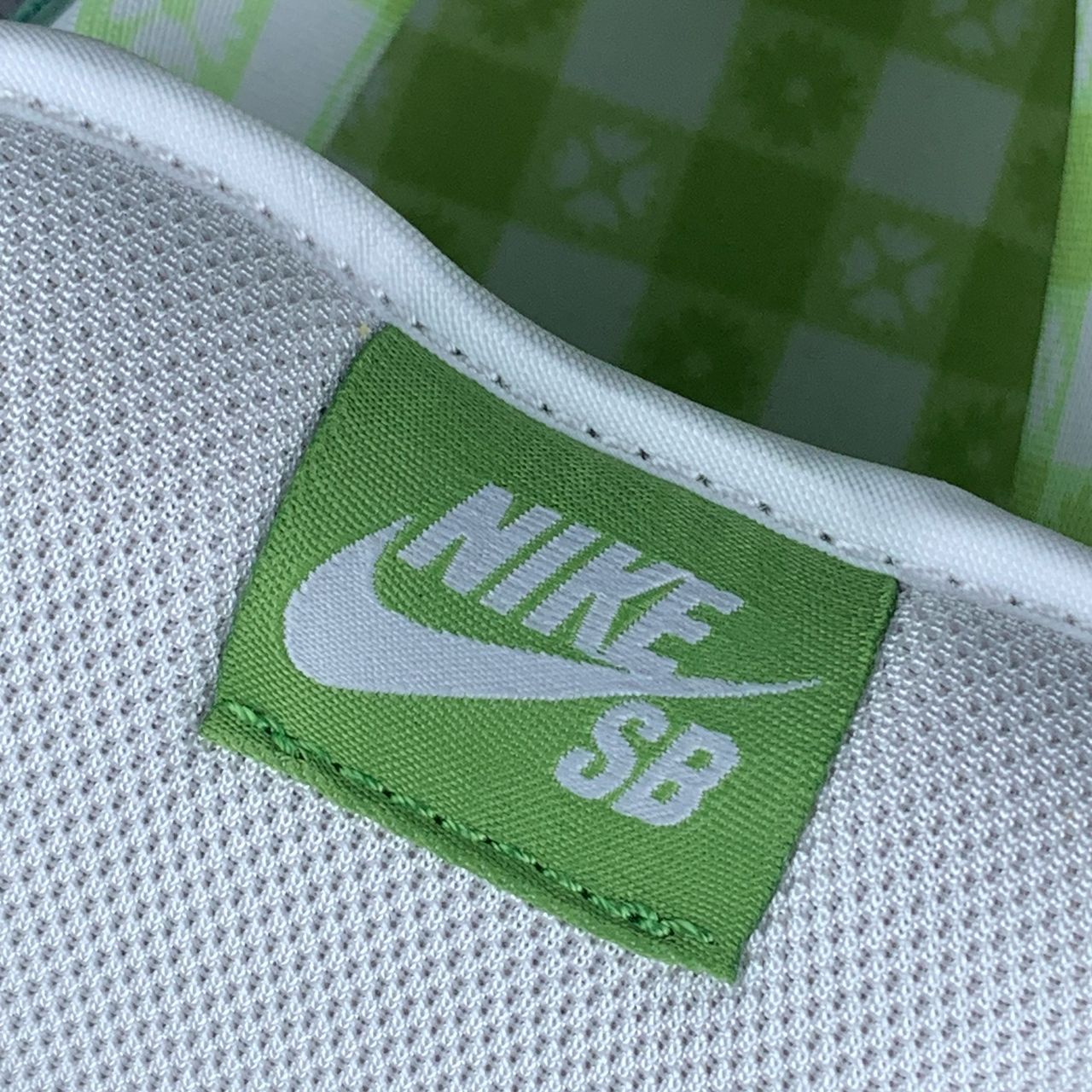 Concepts x Dunk Low SB 'Green Lobster'