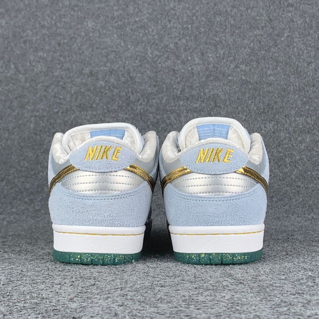 Sean Cliver x Dunk Low SB 'Holiday Special'