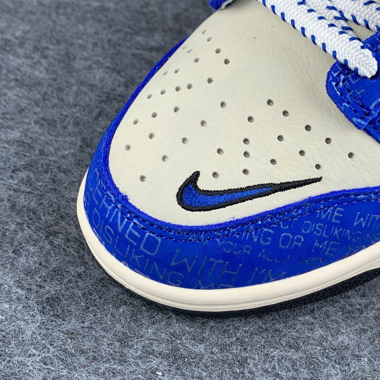 Dunk Low 'Jackie Robinson'