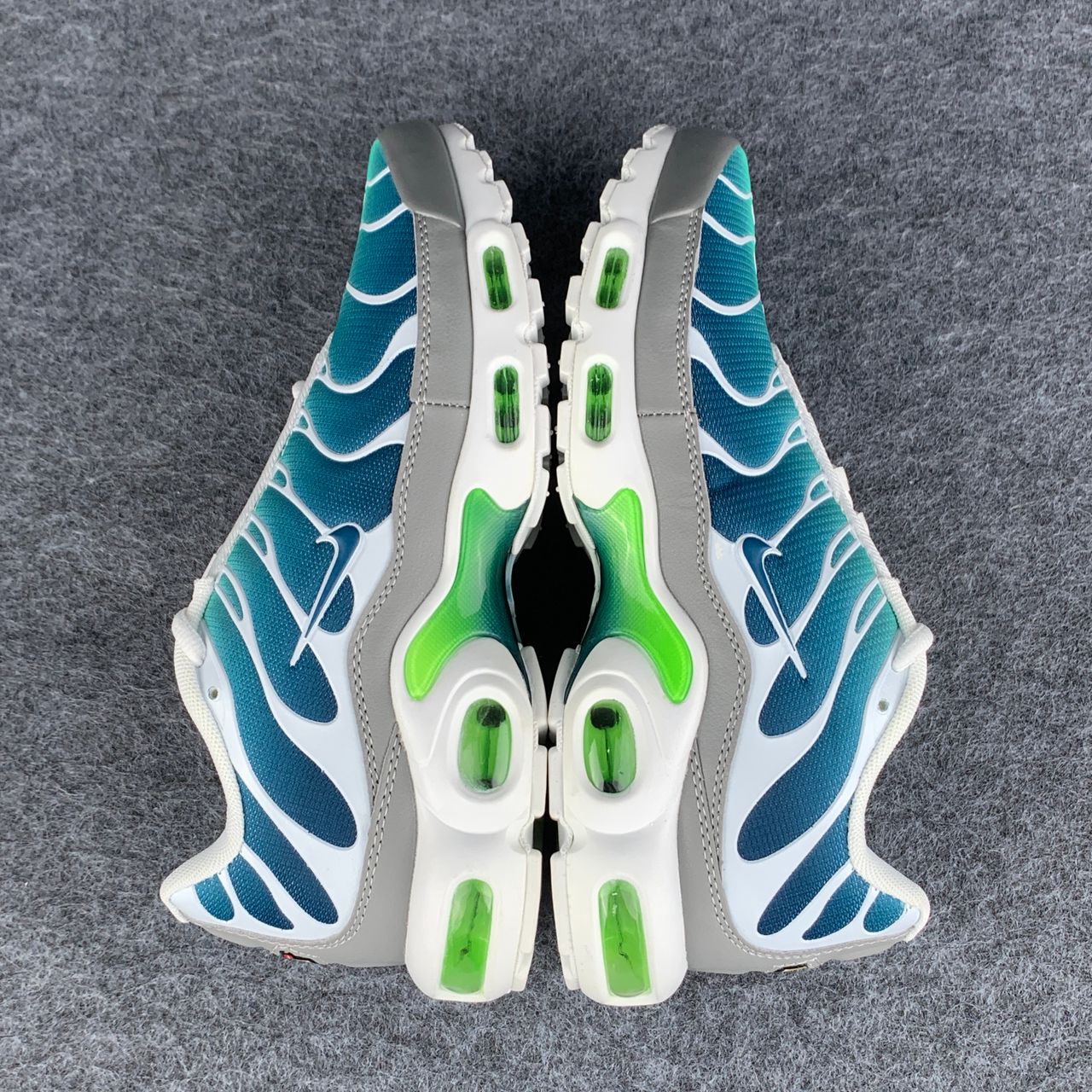 Air Max Plus 'Aurora Green'