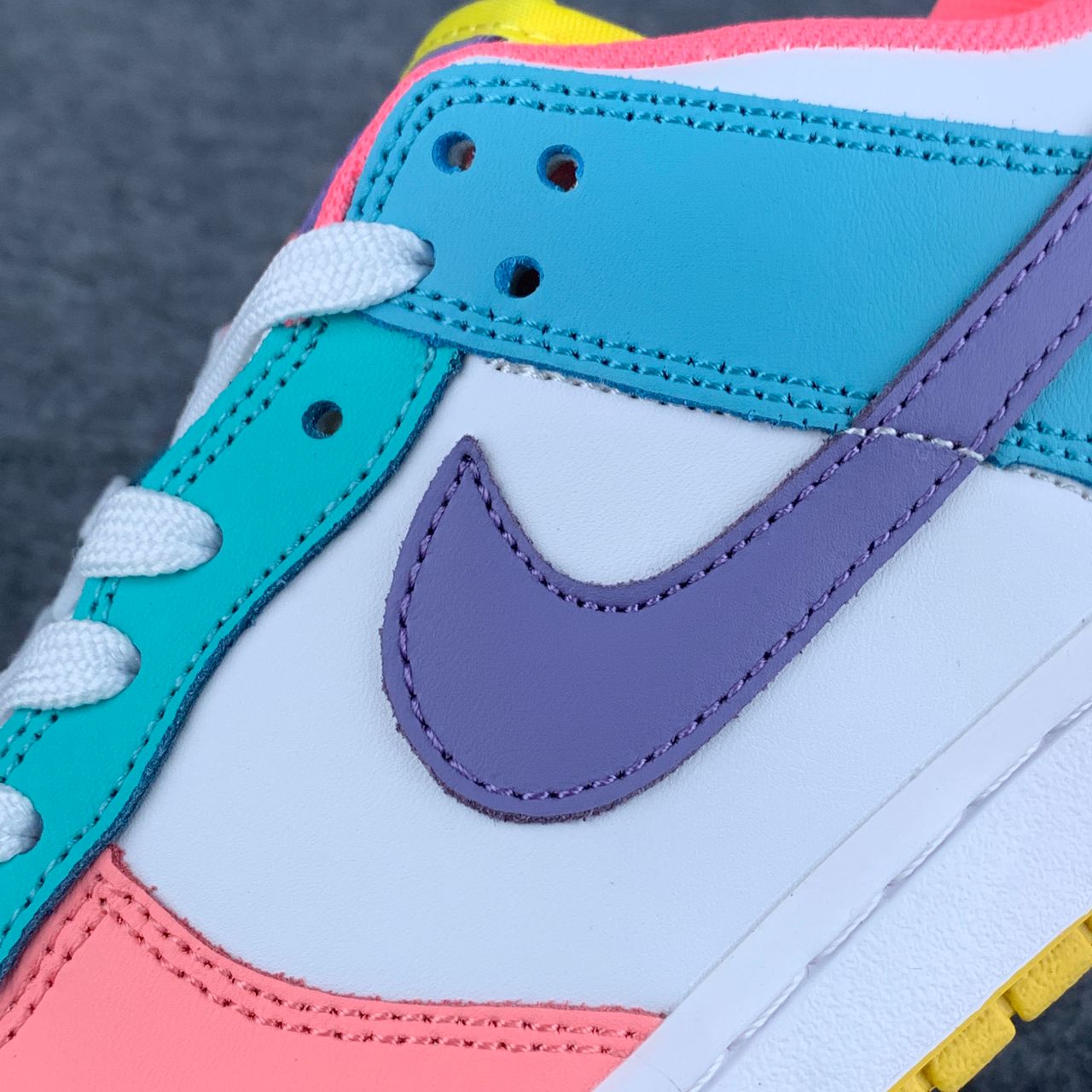 Wmns Dunk Low SE 'Candy'