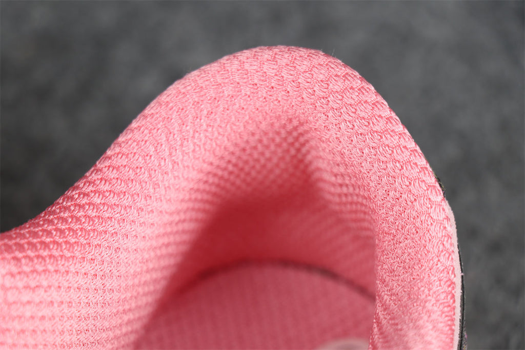 Wmns Dunk Low LX 'Barbie'