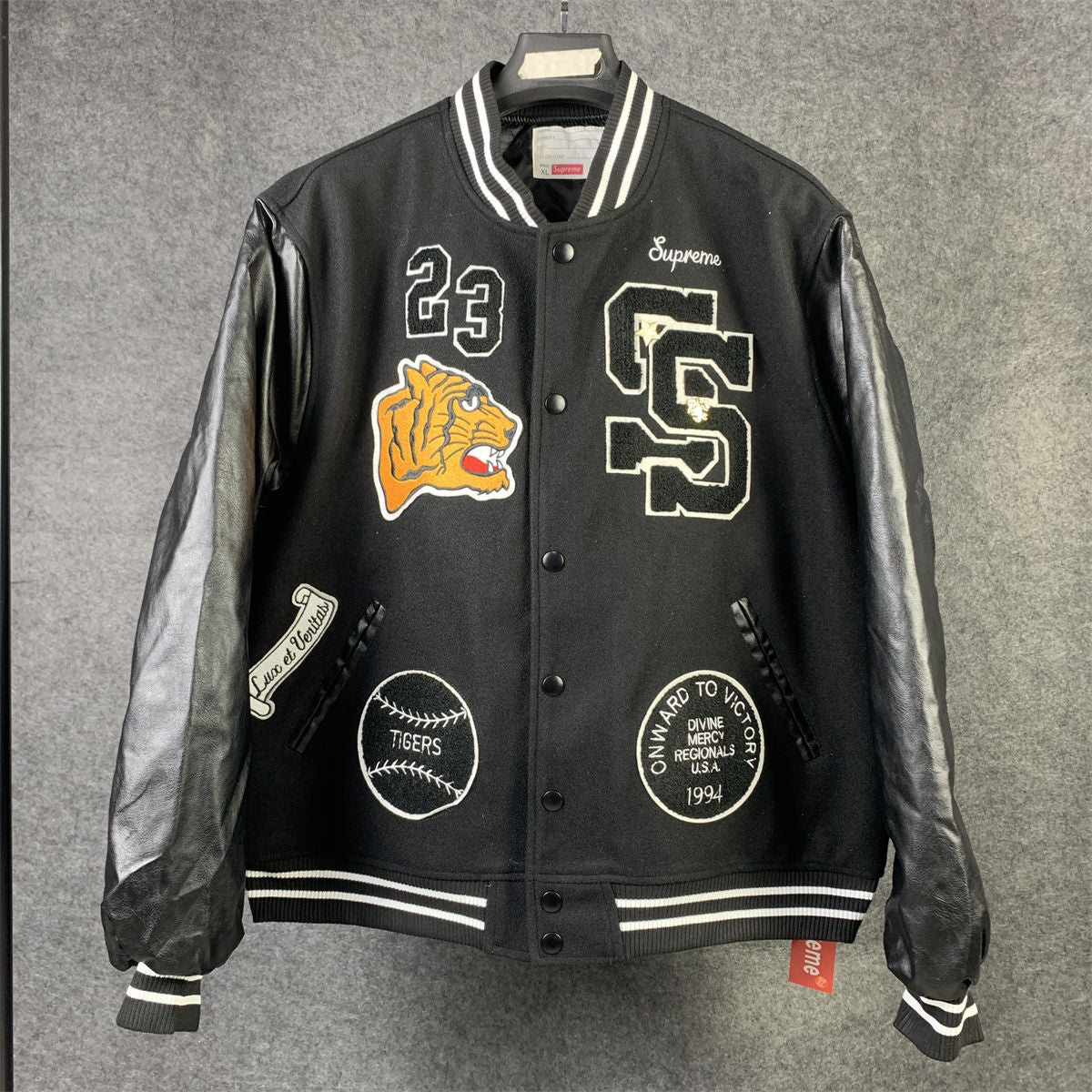 SUPREME TIGER VARSITY JACKET 'BLACK'
