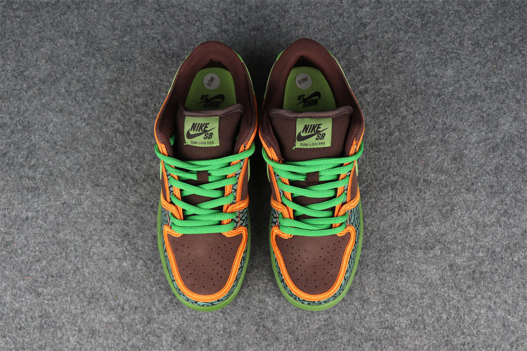 Dunk Low Premium SB QS 'De La Soul'