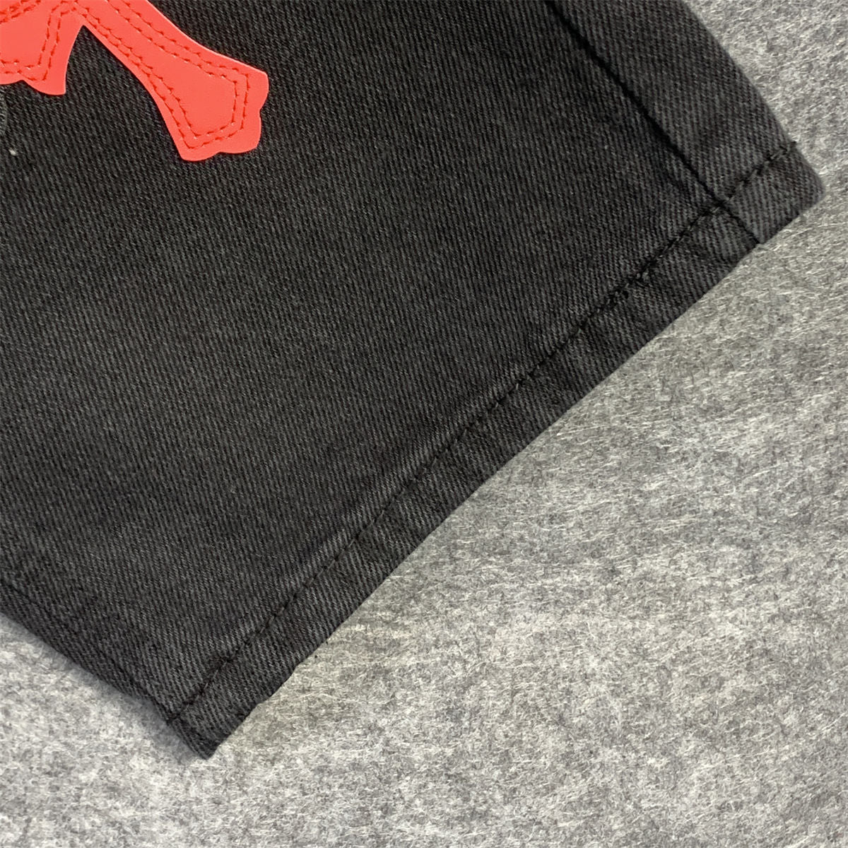 CHROME HEARTS CROSS PATCH DENIM Jeans (MIAMI EXCLUSIVE)