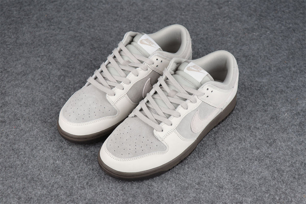 Dunk Low 'Ironstone'