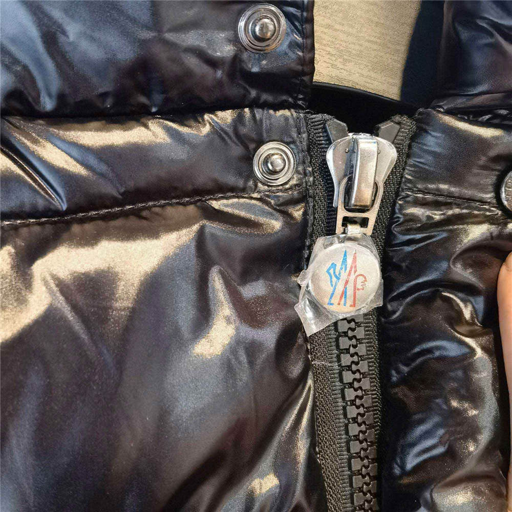 Moncler Tibb Down Vest (No Hoodie)