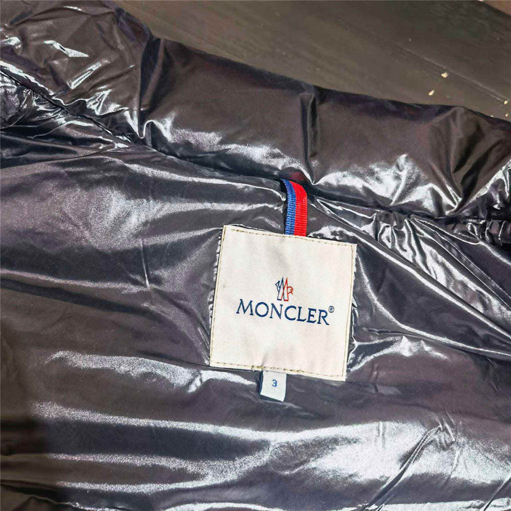 Moncler Tibb Down Vest (No Hoodie)