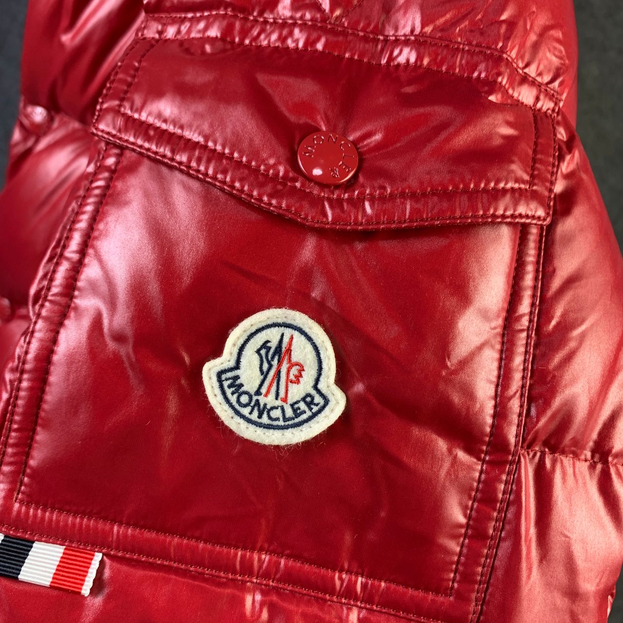 Moncler Maljasset Short Down Jacket 'Red'