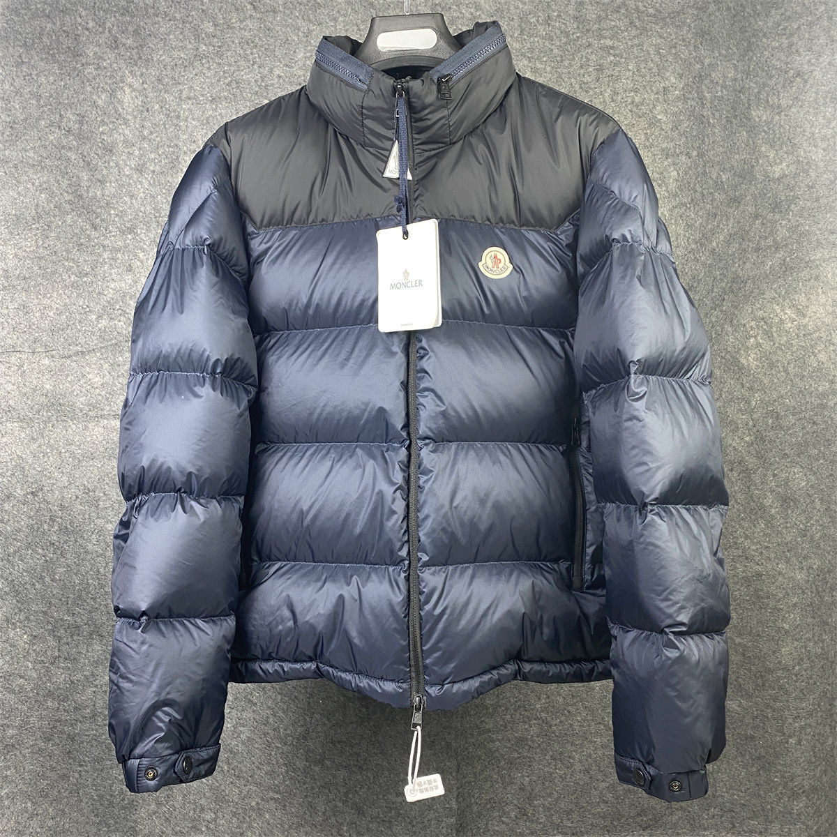 Moncler Peuplier Short Down Jacket 'Navy'